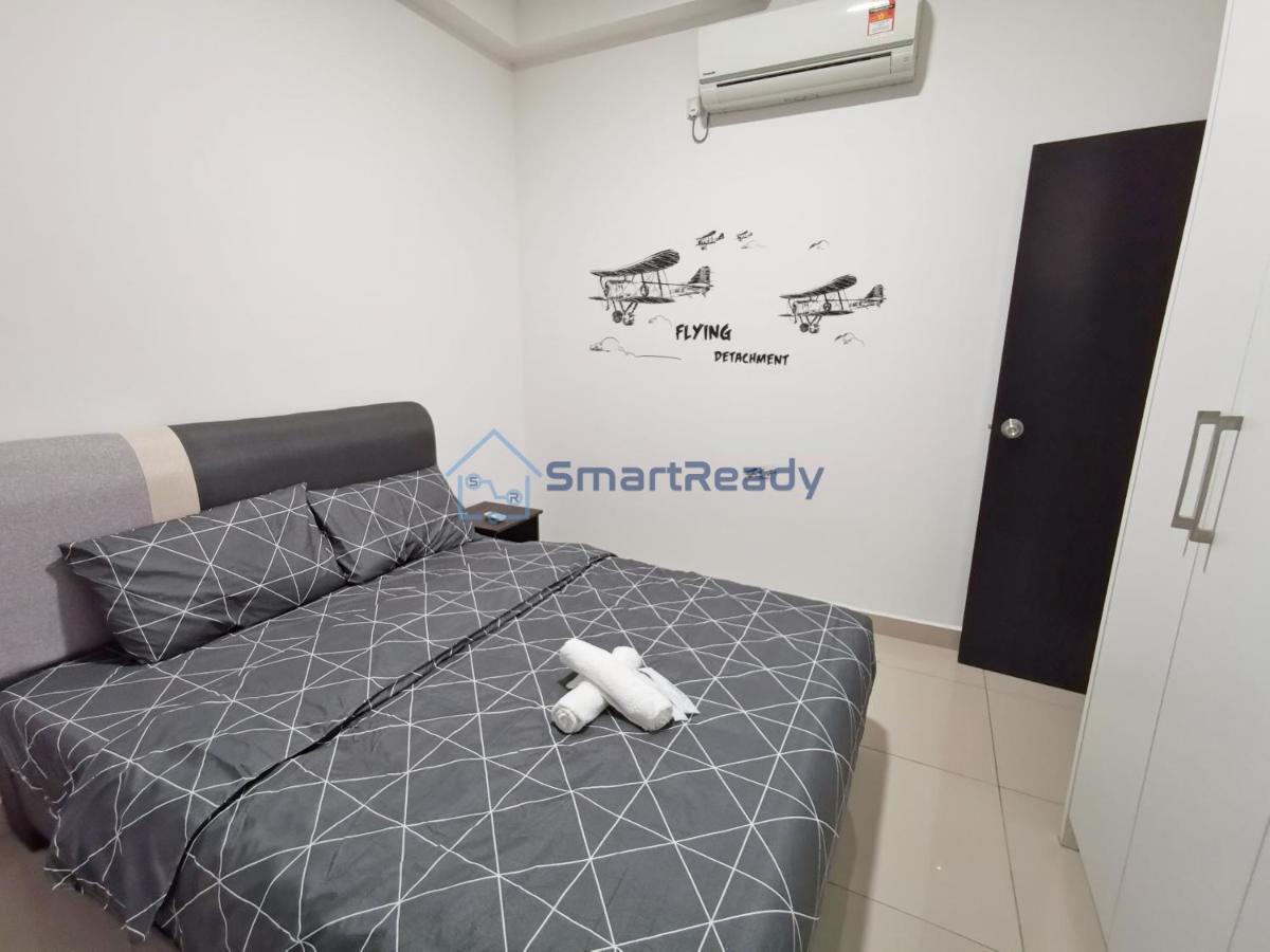 Twin Galaxy Suites By Sr Home Johor Bahru Dış mekan fotoğraf