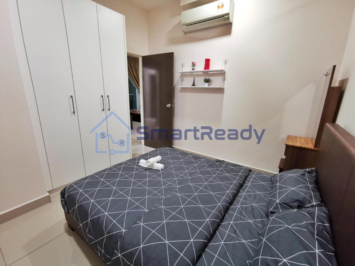 Twin Galaxy Suites By Sr Home Johor Bahru Dış mekan fotoğraf